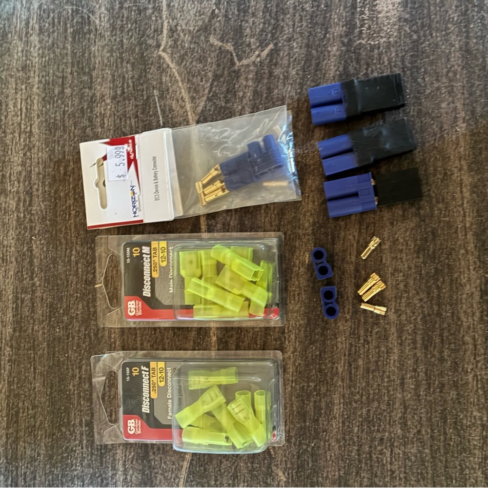 Lot of RC battery connectors